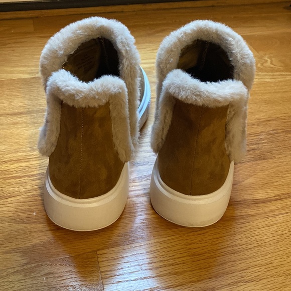 Nine West women’s slip on booties NWOT size 9.5 - Picture 3 of 8